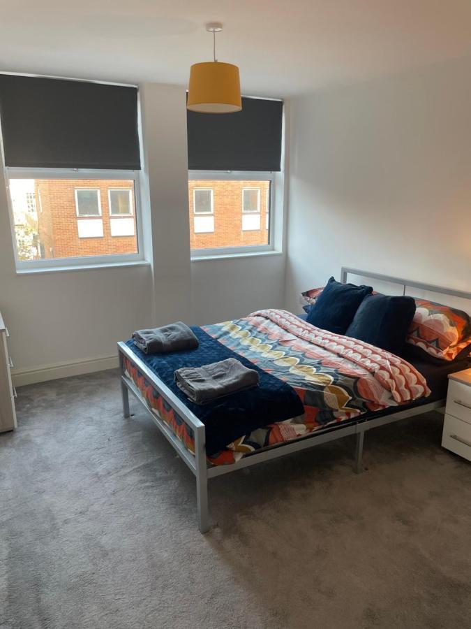#0202 One Bedroom Serviced Apartment-Free Parking Derby Ngoại thất bức ảnh